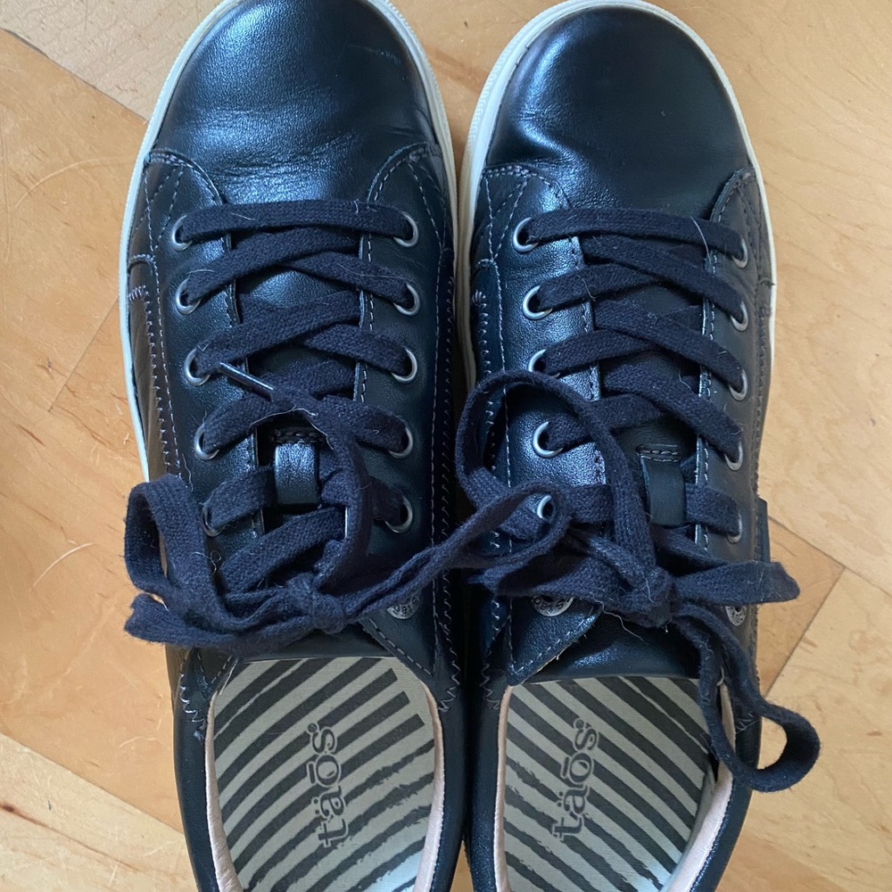 Taos Plim Soul black leather sneakers 9.5